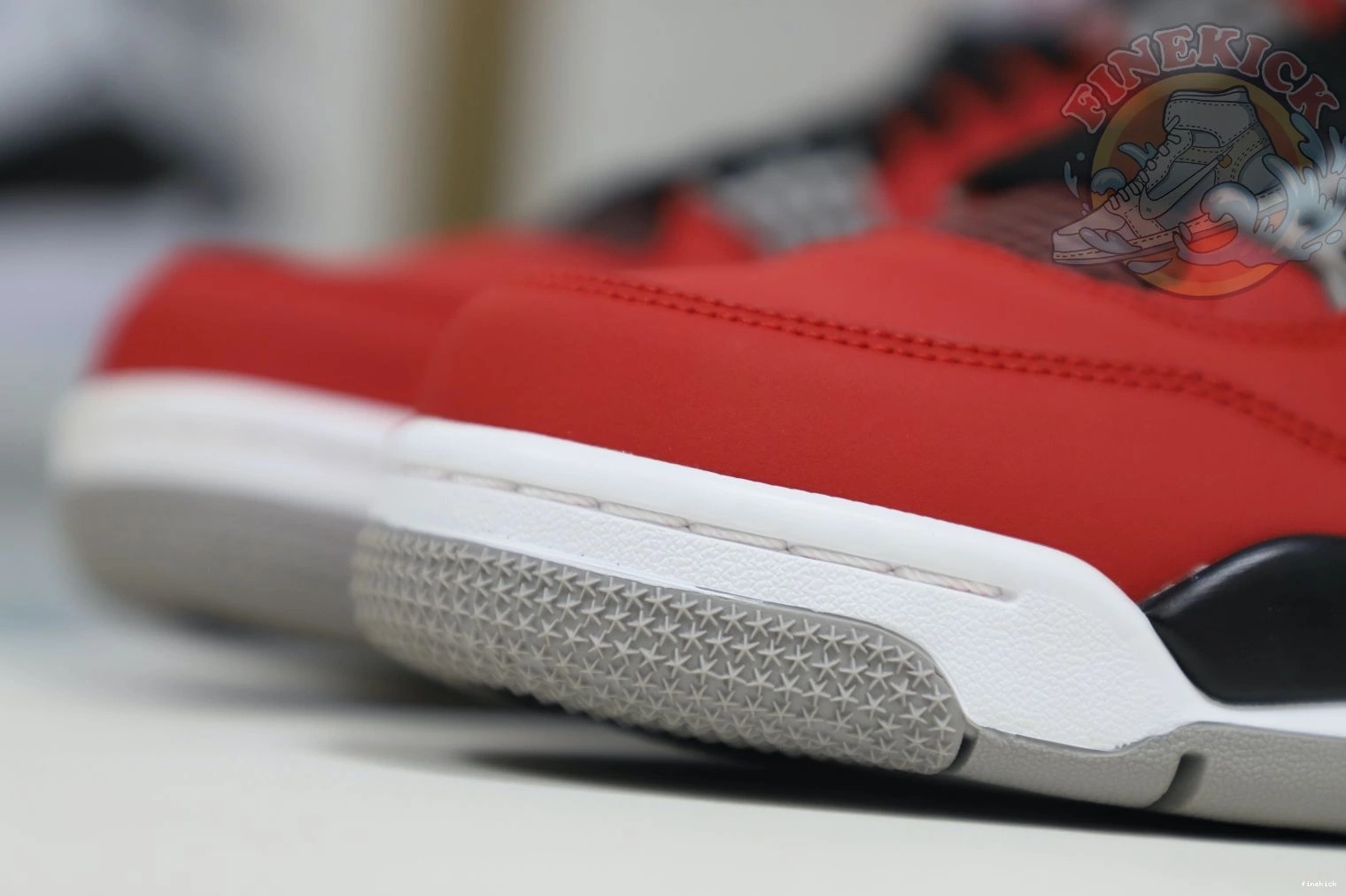 Jordan Air RetroToro Jordan4 Bravo 1202